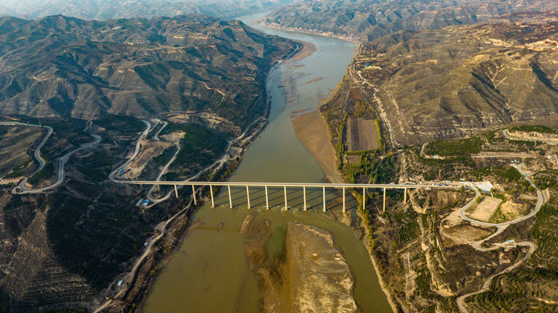 Shanxi: paisagem ao longo da rodovia turística No1 do rio Amarelo