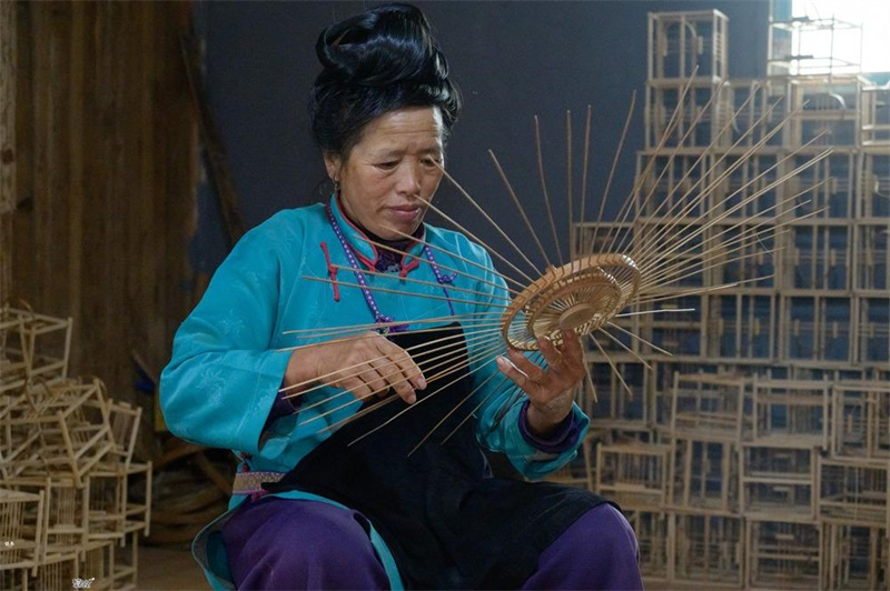 Aldeia é famosa por gaiolas feitas à m?o em Guizhou