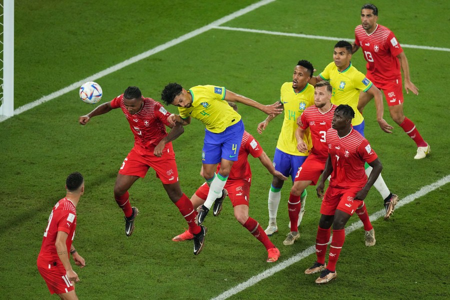 Copa do Mundo: Brasil vence Suí?a e garante vaga nas oitavas de final