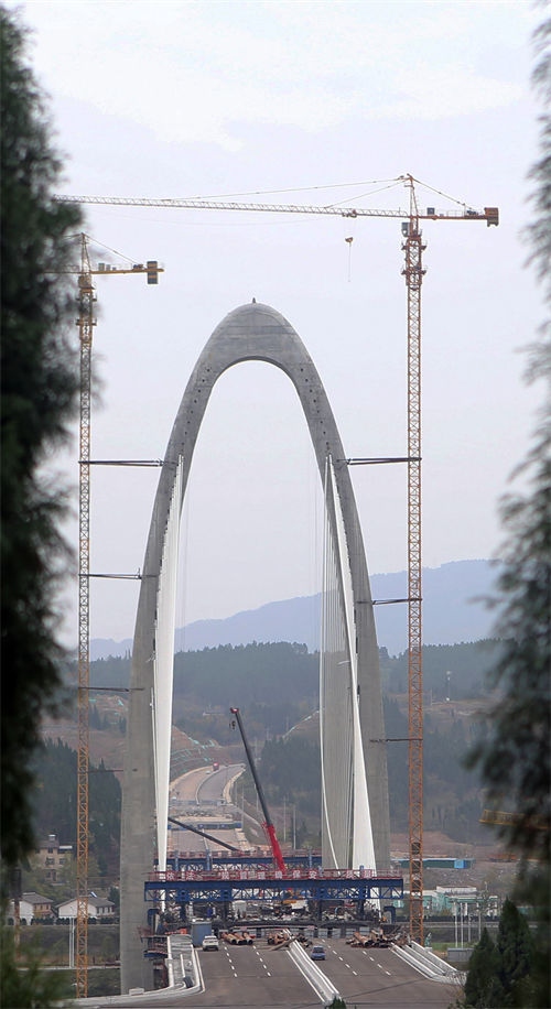 Sichuan acelera constru??o da ponte Baiyanba sobre rio Jialing