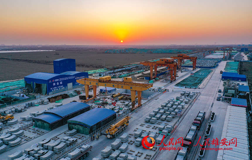 Galeria: Linha Expressa de Xiong'an para o Aeroporto Internacional de Daxing está em constru??o