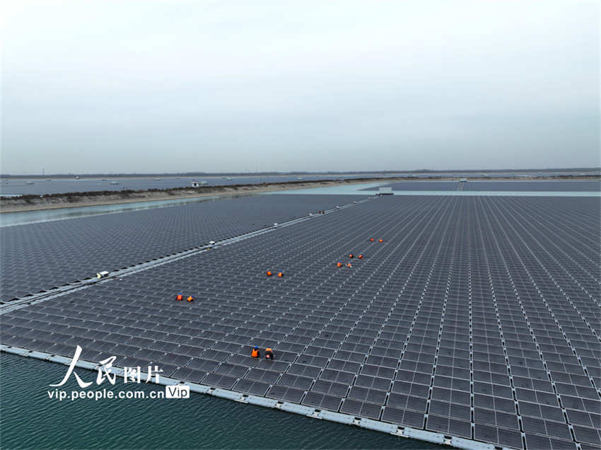 China: planta de fotovoltaico flutuante de 202 MW será colocada em produ??o em Shandong