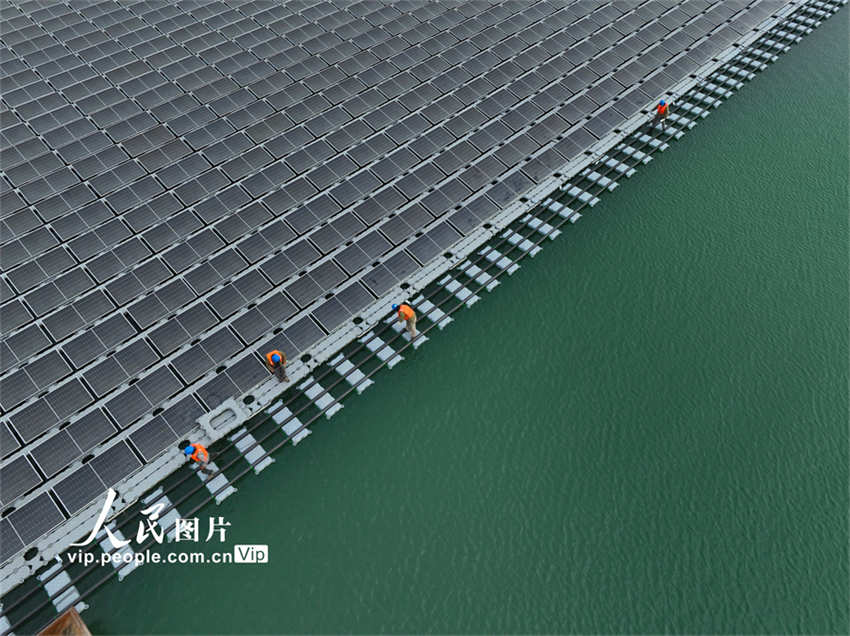 China: planta de fotovoltaico flutuante de 202 MW será colocada em produ??o em Shandong