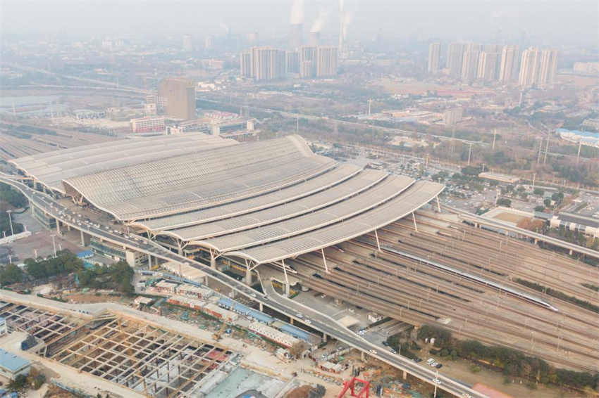 Ferrovia de alta velocidade Beijing-Guangzhou lidou com 1,69 bilh?o de viagens de passageiros em 10 anos