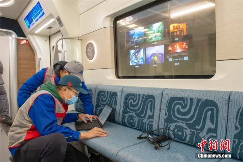 Primeiro trem de energia de hidrogênio do mundo foi fabricado na província chinesa de Sichuan