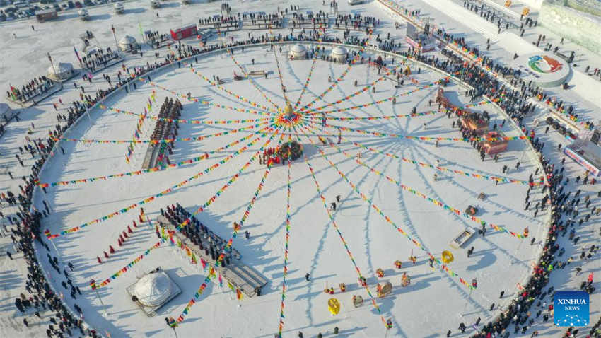 Festival de pesca de inverno come?a no nordeste da China