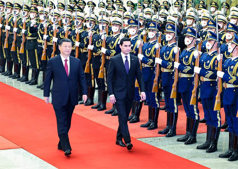 Presidentes chinês e turcomano mantêm conversas, elevando os la?os para parceria estratégica abrangente