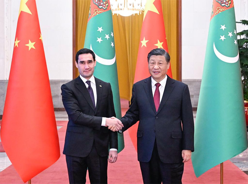 Presidentes chinês e turcomano mantêm conversas, elevando os la?os para parceria estratégica abrangente