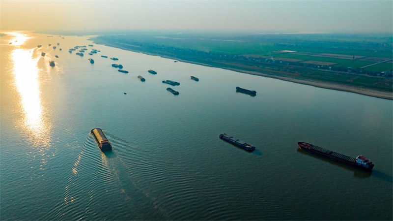 Jiangxi: hidrovia do rio Yangtze está ocupada