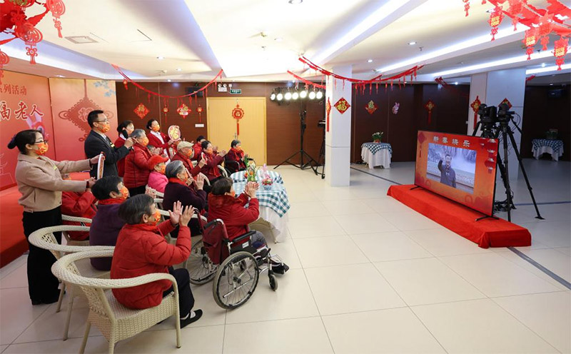 Xi Jinping estende sauda??es da Festa da Primavera ao povo chinês