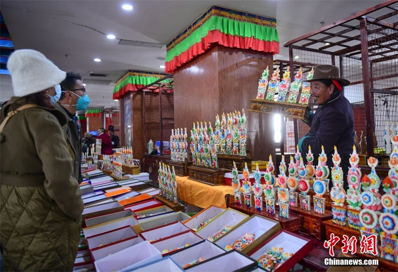 Popula??es celebram Ano Novo tibetano
