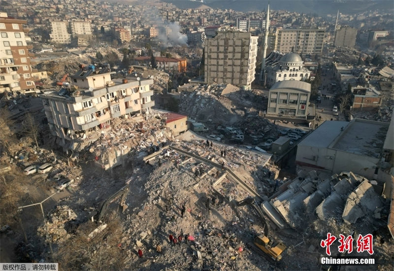 Turquia: imagens aéreas demonstram rasto destrui??o