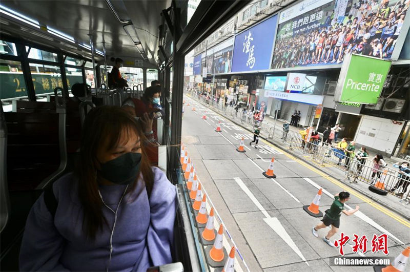25a Maratona Standard Chartered Hong Kong é iniciada com mais participantes