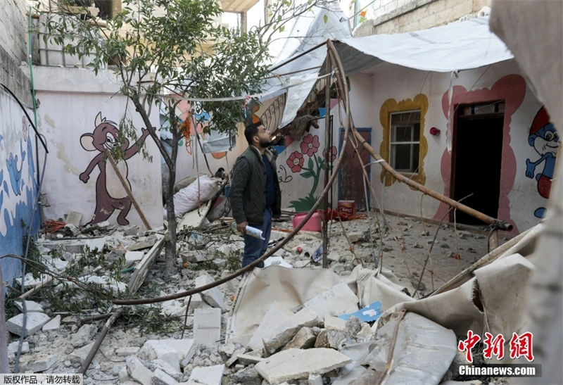 Galeria: jardim de infancia fica em ruínas após terremoto na Síria