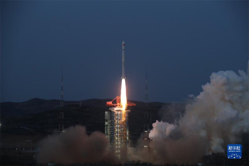 China lan?a com sucesso novos satélites gêmeos Tianhui-6 