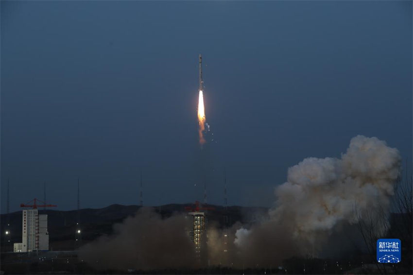 China lan?a com sucesso novos satélites gêmeos Tianhui-6 