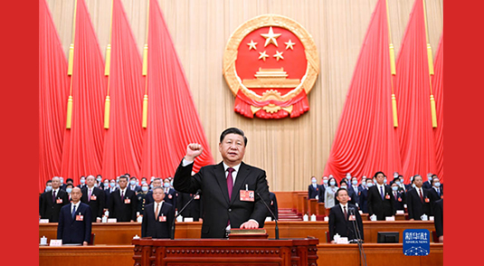 Xi Jinping é eleito presidente chinês e presidente da CMC da RPC por unanimidade