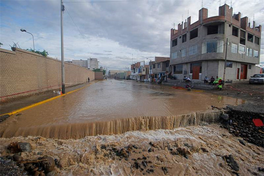 Inunda??es no norte do Peru causam inunda??es em habita??es