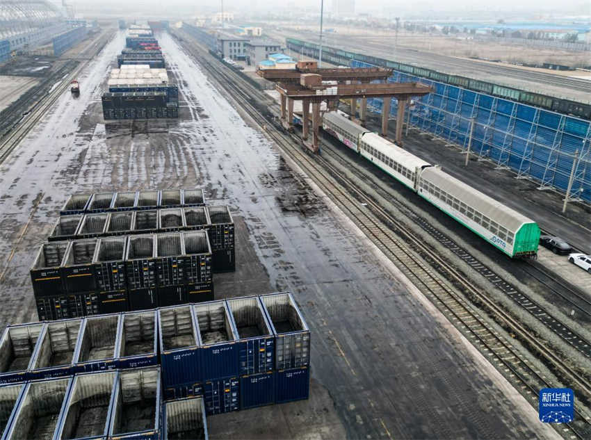 Jilin: cidade fronteiri?a sino-russa registra elevada atividade comercial