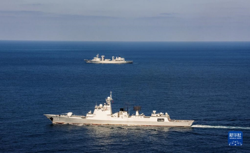 Frota naval chinesa retorna de miss?o de escolta