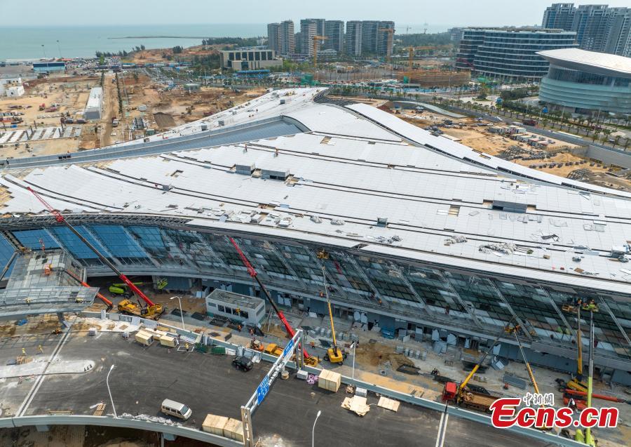 Hub do terminal de Xinhai está em constru??o no sul da China
