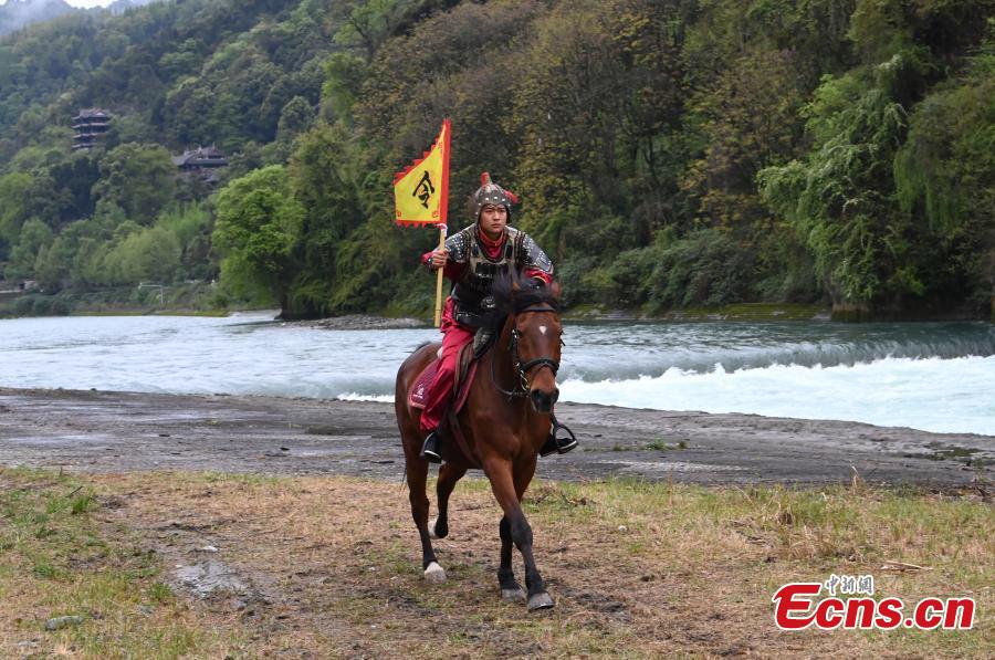 Galeria: Festival de Libera??o de água realizado em Sichuan