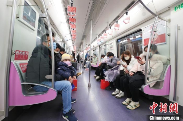 Viagens de passageiros de transito ferroviário urbano aumentam em mar?o na China