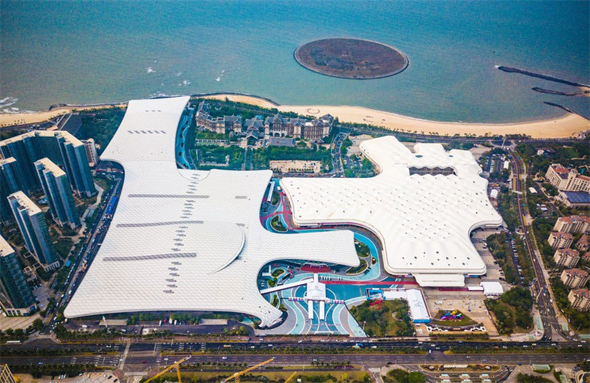 Hainan inicia 3a Exposi??o Internacional de Produtos de Consumo da China