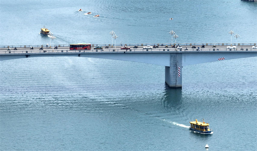 Fluxo de passageiros de ?nibus aquáticos cresce rapidamente em Guangxi