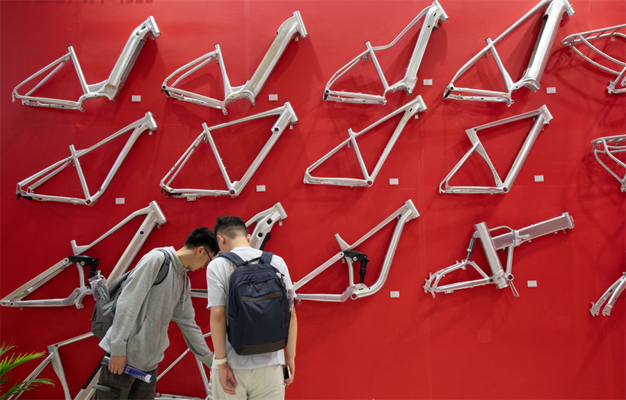 Inaugurada a 31a Exposi??o Internacional de Bicicletas da China