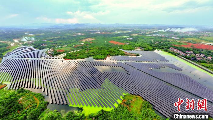 Galeria: esta??o de armazenamento de energia solar no leste da China