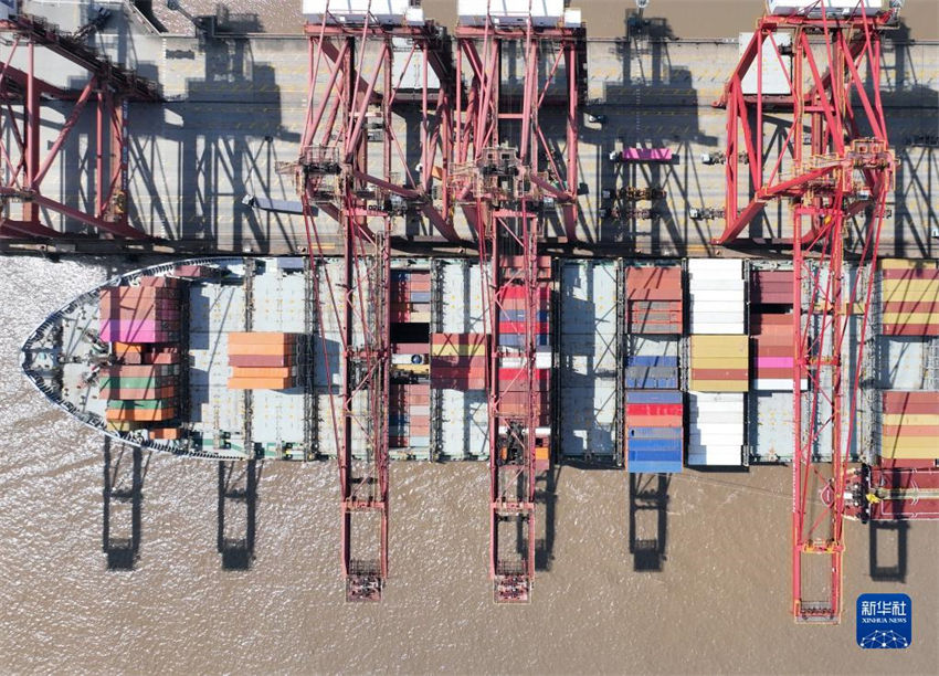 Porto de Zhoushan registra recupera??o consistente de atividade