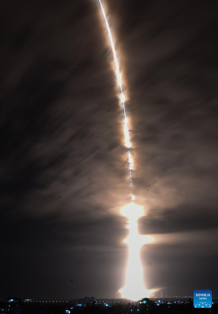 Espa?onave de carga Tianzhou-6 da China acopla à combina??o de esta??o espacial