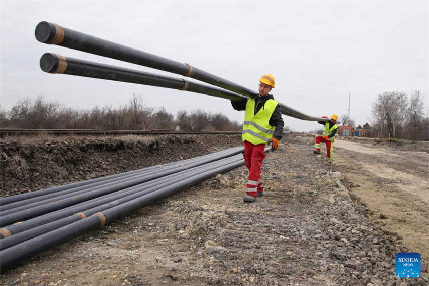 Ferrovia Hungria-Sérvia está em constru??o