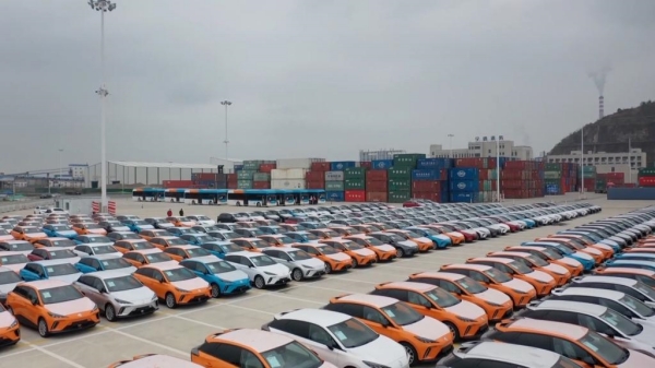 Exporta??es de automóveis da China mantêm crescimento robusto de janeiro a abril