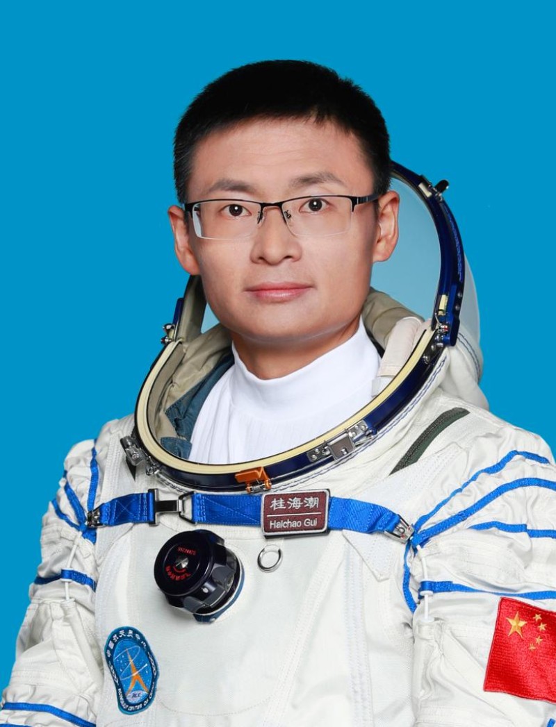 China revela tripula??o da Shenzhou-16 para miss?o da esta??o espacial