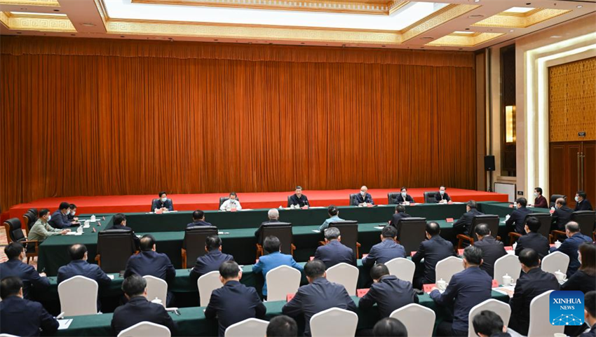 Xi Jinping pede à Mongólia Interior que busque desenvolvimento verde e promova moderniza??o chinesa