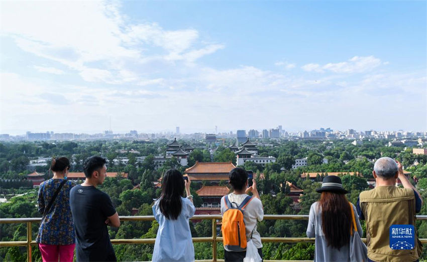Eixo Central de Beijing testemunha transforma??o da cidade