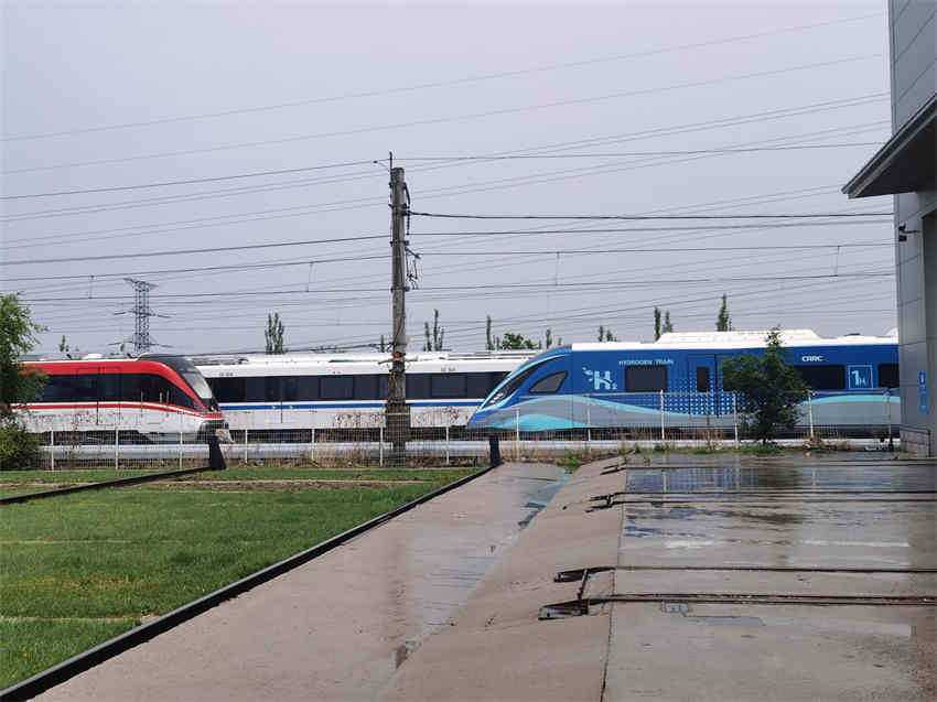 Ber?o dos trens de alta velocidade impulsiona moderniza??o da China
