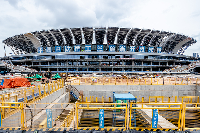 Estrutura principal da esta??o ferroviária Baiyun foi concluída
