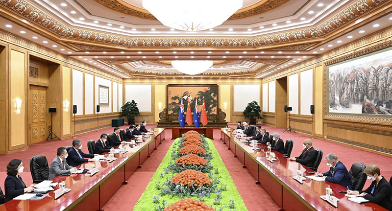 Xi Jinping reúne-se com primeiro-ministro da Nova Zelandia