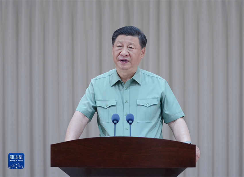Xi Jinping enfatiza abrir novos terrenos para prepara??o de guerra durante inspe??o ao Comando do Teatro Oriental do ELP