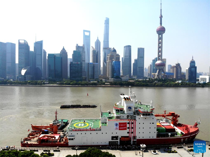 Cientistas chineses embarcam na 13a expedi??o científica ao Oceano ártico