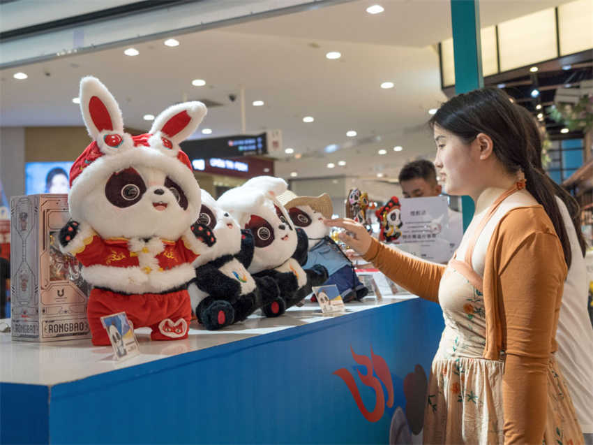 Lembran?as de Rongbao se esvaem das prateleiras em Chengdu