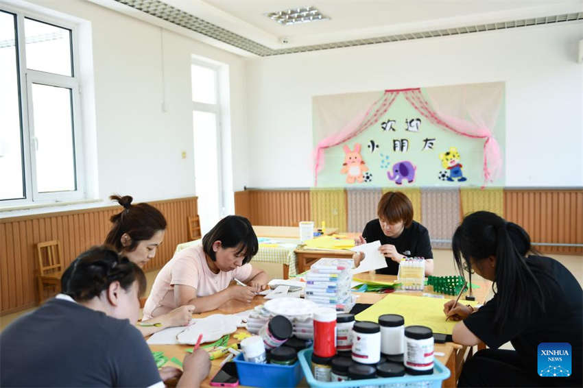 Beijing: escolas iniciam processo de reconstru??o após cheias