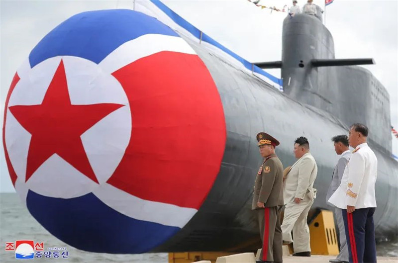 RPDC lan?a primeiro submarino de ataque nuclear tático