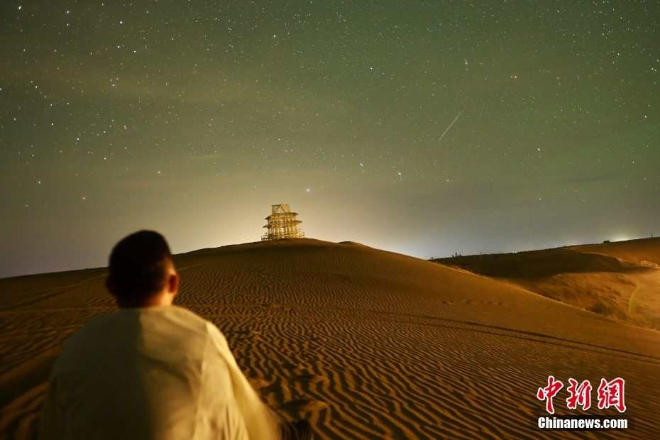 Minqin promove desenvolvimento de turismo ic?nico com recurso de estrelas, noroeste da China