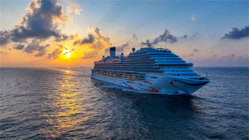 Primeiro grande navio de cruzeiro de produ??o chinesa oficializa data de estreia
