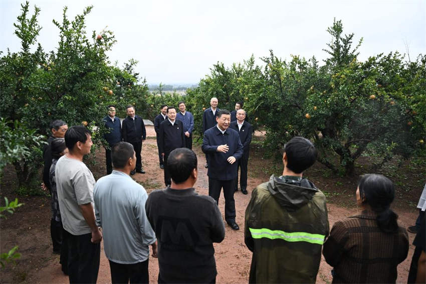 Xi Jinping pede que Zhejiang escreva um novo capítulo no avan?o da moderniza??o chinesa