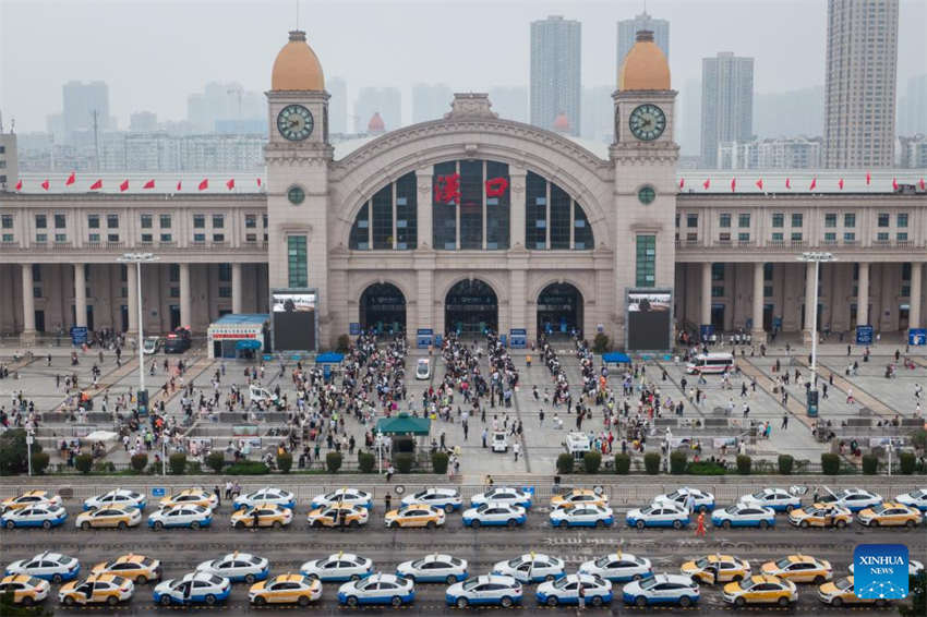 China registra aumento das viagens durante o feriad?o